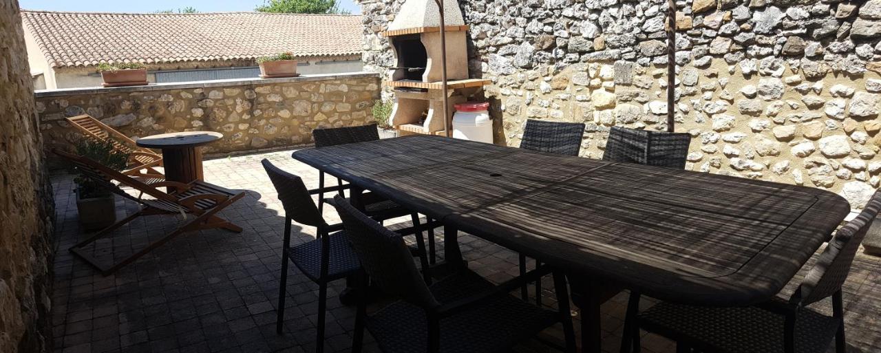 Bienvenue Chez Romane Aigueze Bagian luar foto